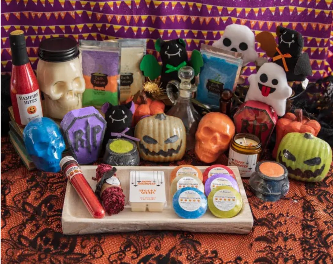 Halloween Mystery Box - Oily BlendsHalloween Mystery Box